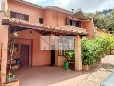 Casa de Condomínio com 3 Quartos à venda, 230m² no Granja Viana, Cotia