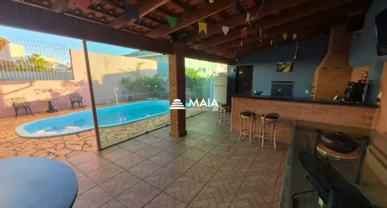 Casa com 3 Quartos à venda, 165m² no Jardim São Bento, Uberaba