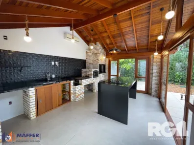 Casa com 4 Quartos à venda, 260m² no Ipanema, Porto Alegre