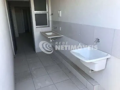 Casa com 1 Quarto para alugar, 45m² no Jardim Bandeirantes, Contagem