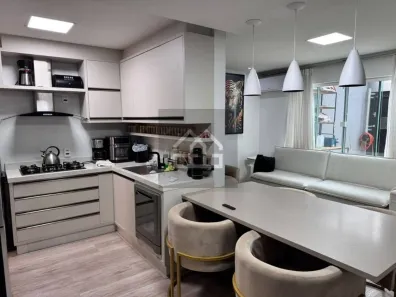 Sobrado com 3 Quartos à venda, 175m² no Morumbi, Cascavel