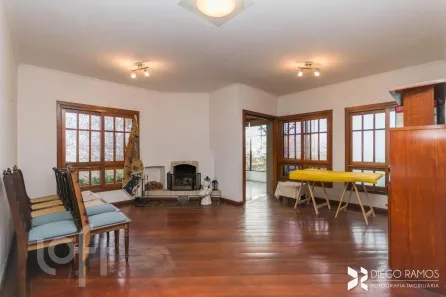 Apartamento com 3 Quartos à venda, 200m² no Vila Jardim, Porto Alegre