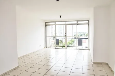 Apartamento com 3 Quartos para alugar, 123m² no Cristo Rei, Curitiba