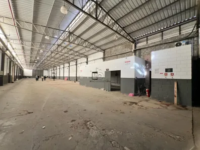 Galpão/Depósito/Armazém com 3 Quartos para alugar, 1340m² no Éden, Sorocaba