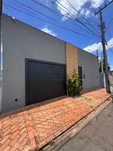Casa com 3 Quartos à venda, 330m² no Vila Nova Santa Luzia, Bauru