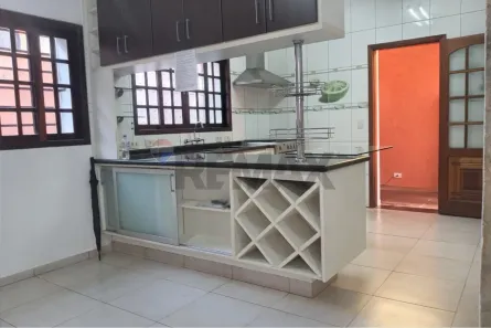 Casa com 3 Quartos para alugar, 181m² no Vila Mariana, São Paulo