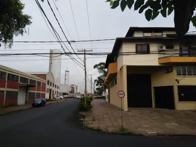 Casa com 4 Quartos à venda, 840m² no São João, Porto Alegre