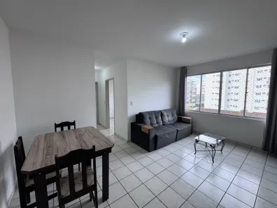Apartamento com 2 Quartos para alugar, 61m² no Trindade, Florianópolis