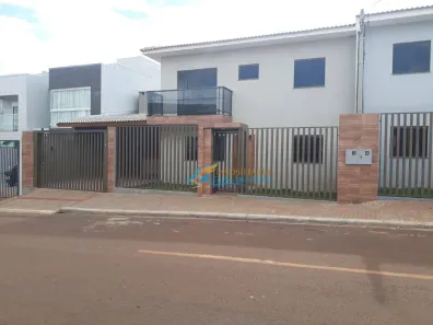 Sobrado com 3 Quartos à venda, 126m² no Pioneiros Catarinenses, Cascavel