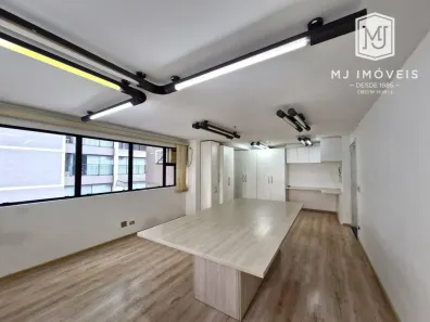 Sala Comercial para alugar, 42m² no Indianópolis, São Paulo