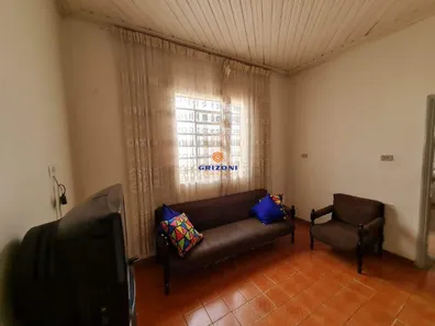 Casa com 3 Quartos à venda, 363m² no Vila Camargo, Bauru