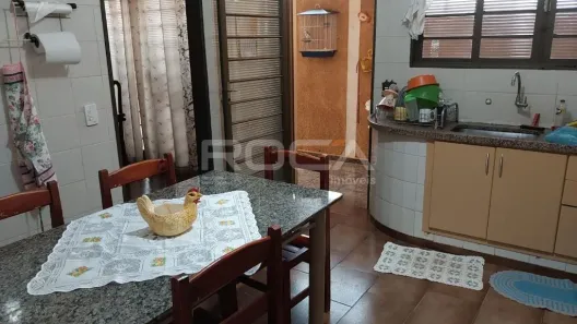 Casa com 3 Quartos à venda, 204m² no Parque dos Bandeirantes, Ribeirão Preto