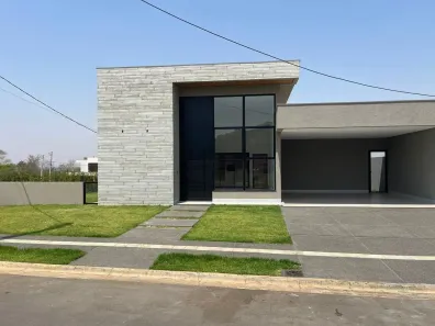 Casa de Condomínio com 4 Quartos à venda, 220m² no Jardins Capri, Senador Canedo