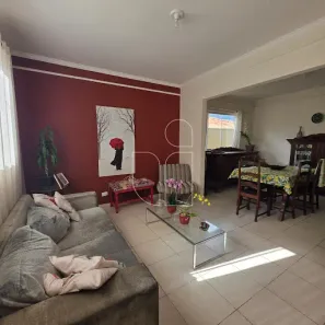 Casa com 3 Quartos à venda, 173m² no Jardim Vitória, Marília