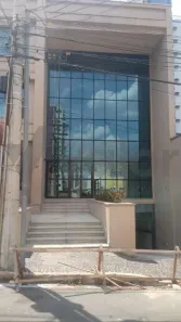 Prédio Comercial para alugar, 1753m² no Cambuí, Campinas