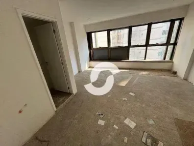 Sala Comercial à venda, 26m² no São Domingos, Niterói