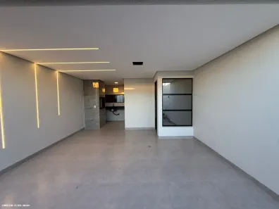 Casa com 3 Quartos à venda, 105m² no , Guanambi