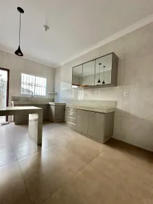Casa com 5 Quartos para venda ou aluguel, 450m² no Todos os Santos, Montes Claros