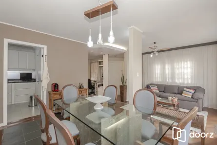 Casa com 3 Quartos à venda, 330m² no Jardim Sabará, Porto Alegre