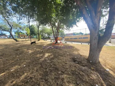 Casa com 2 Quartos para alugar, 50m² no Santa Cruz, Teresina