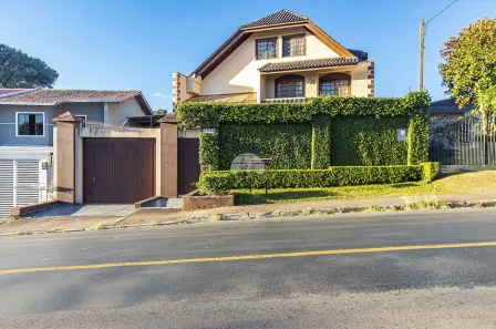 Casa com 4 Quartos à venda, 581m² no Portão, Curitiba