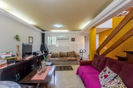 Casa com 3 Quartos à venda, 135m² no Estância Velha, Canoas