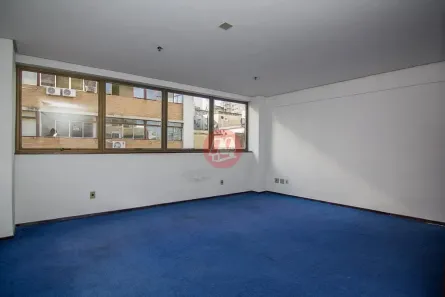 Sala Comercial para alugar, 38m² no Centro Histórico, Porto Alegre