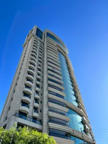 Apartamento com 4 Quartos à venda, 240m² no Bela Suiça, Londrina