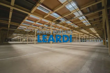 Galpão/Depósito/Armazém para alugar, 41m² no Tamboré, Barueri