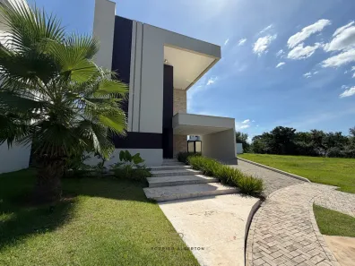 Sobrado com 5 Quartos à venda, 363m² no Ribeirão do Lipa, Cuiabá