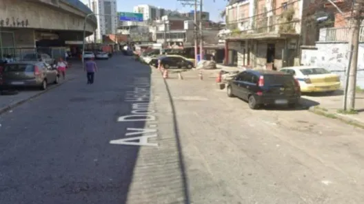 Imóvel Comercial à venda, 13658m² no Del Castilho, Rio de Janeiro
