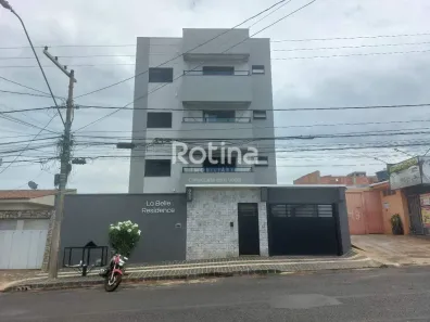Apartamento com 3 Quartos para alugar, 85m² no Tibery, Uberlândia