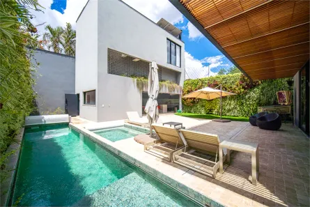 Casa com 7 Quartos à venda, 540m² no Jardim Paulista, São Paulo