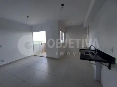Apartamento com 2 Quartos para alugar, 57m² no Novo Mundo, Uberlândia
