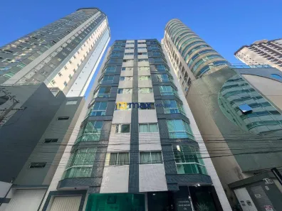 Apartamento com 2 Quartos para alugar, 75m² no Centro, Balneário Camboriú