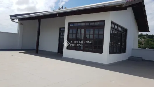 Cobertura com 3 Quartos para alugar, 155m² no Cavalhada, Porto Alegre