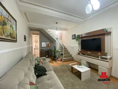 Sobrado com 3 Quartos à venda, 206m² no Residencial Colinas, Mogi das Cruzes