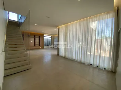 Casa de Condomínio com 4 Quartos à venda, 422m² no Jardim Sul, Uberlândia
