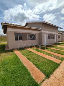 Casa de Condomínio com 3 Quartos para alugar, 80m² no RNI Versalhes, Bady Bassitt