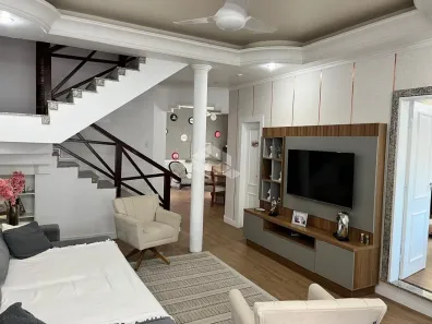 Casa com 4 Quartos à venda, 267m² no Canto, Florianópolis