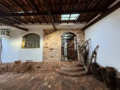 Casa com 3 Quartos à venda, 229m² no Parque dos Bandeirantes, Ribeirão Preto
