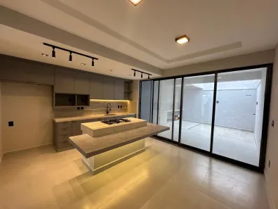 Casa com 3 Quartos à venda, 126m² no Jardim Vitória, Macaé