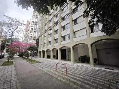Apartamento com 3 Quartos para alugar, 119m² no Batel, Curitiba