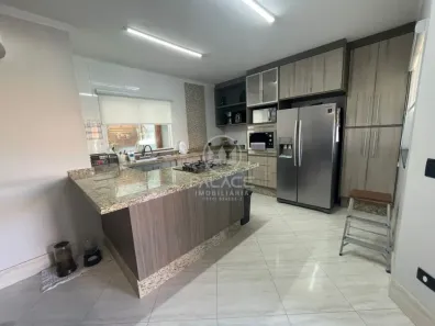 Casa com 4 Quartos à venda, 348m² no Loteamento Santa Rosa, Piracicaba