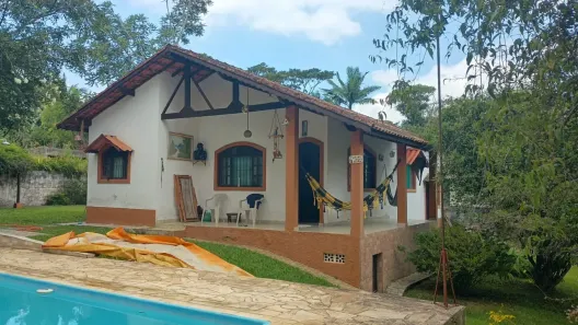 Fazenda/Sítio com 3 Quartos à venda, 150m² no Parque Suzano, Suzano