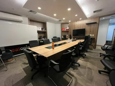 Sala Comercial para alugar, 307m² no Vila Olímpia, São Paulo