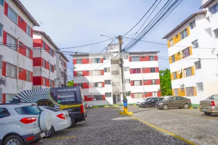 Apartamento com 2 Quartos para venda ou aluguel, 45m² no Jardim das Margaridas, Salvador