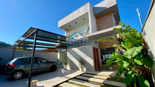 Casa com 3 Quartos à venda, 200m² no Prainha, Caraguatatuba
