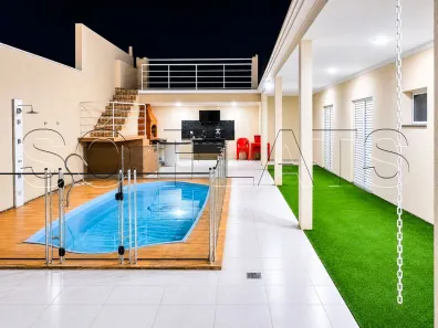 Sobrado com 4 Quartos à venda, 288m² no Horto Santo Antonio, Jundiaí