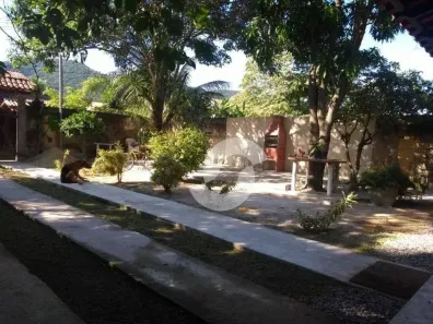 Casa com 4 Quartos à venda, 220m² no Itaipu, Niterói